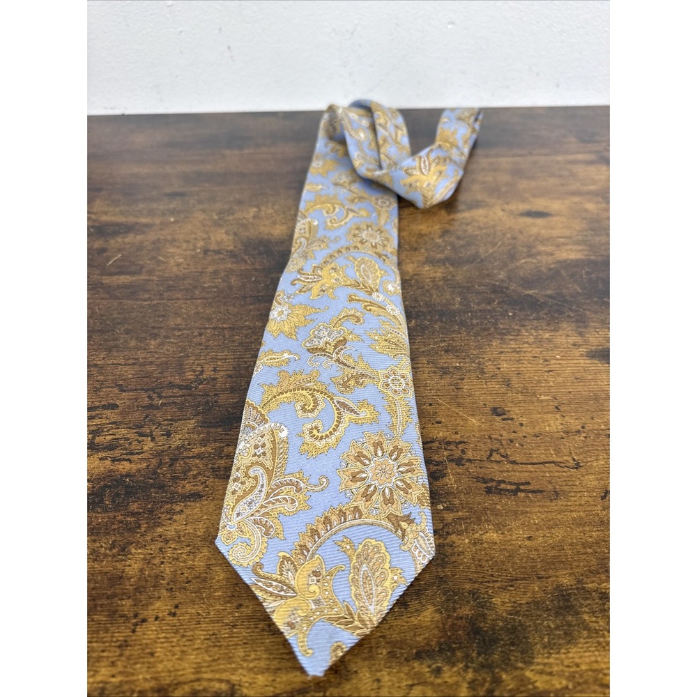 Robert Talbott Best of Class Carmel Tie Blue Gold Paisley Silk 3.5x63 USA Made